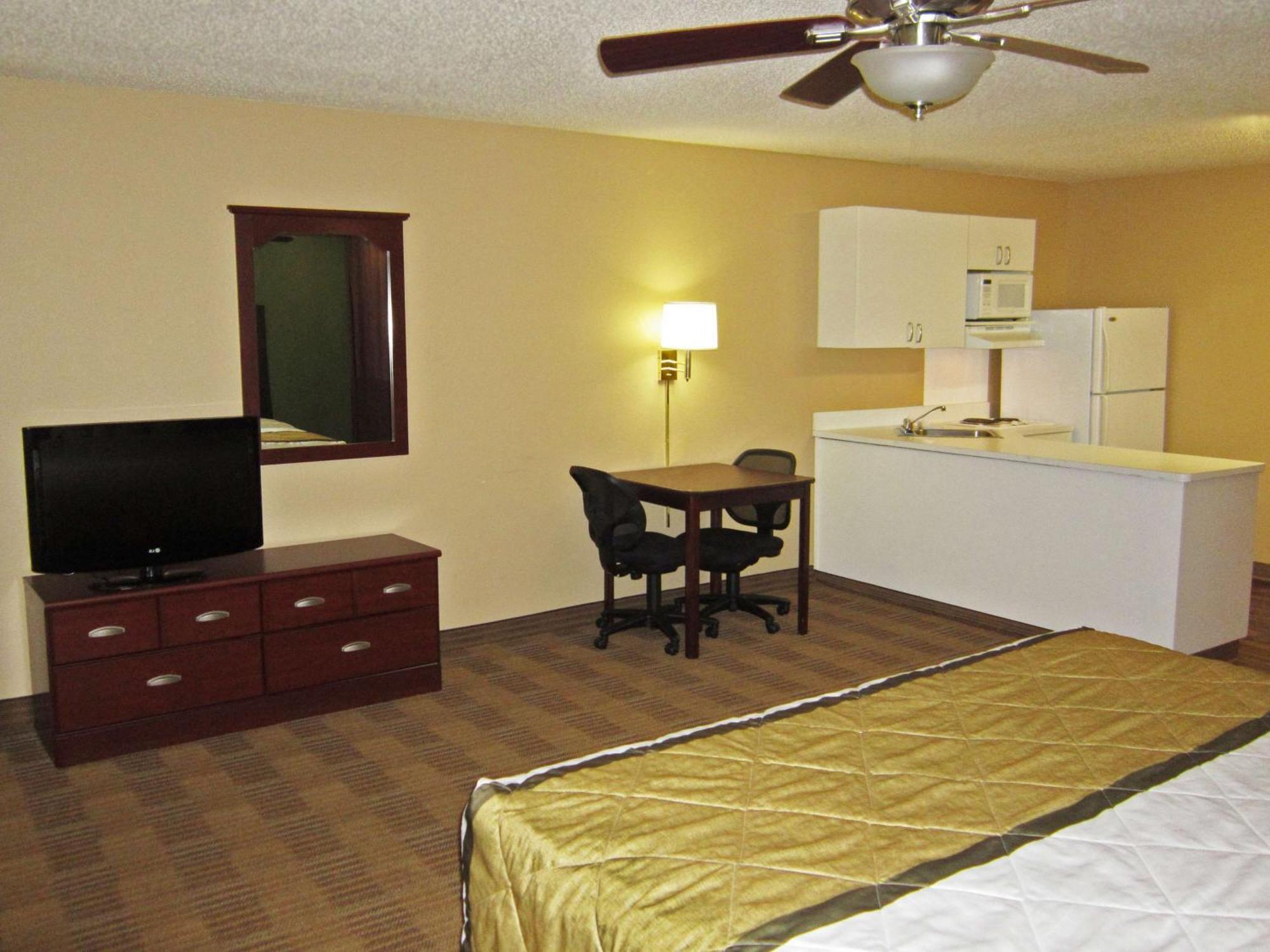 Extended Stay America Suites - Wilmington - New Centre Drive Exterior photo