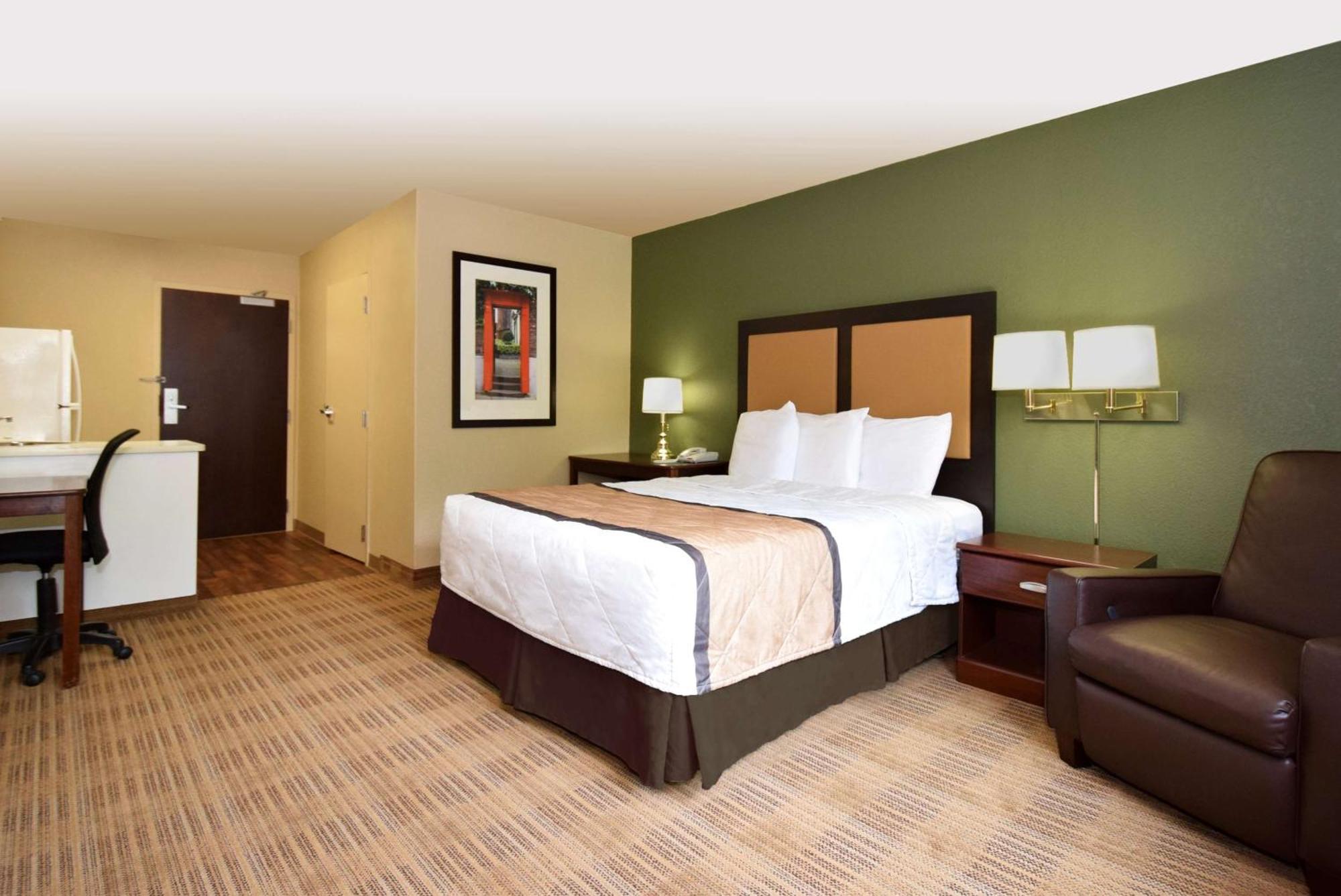 Extended Stay America Suites - Wilmington - New Centre Drive Exterior photo